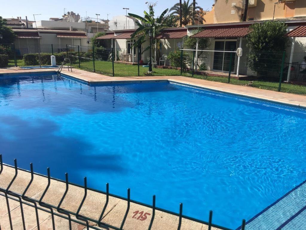 شقة Arpa De Treboles - Carihuela Views! توريمولينوس المظهر الخارجي الصورة